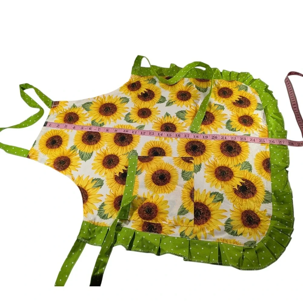New Handmade Bib Apron Sunflower Pocket Ruffles Kitchen Cooking Baking